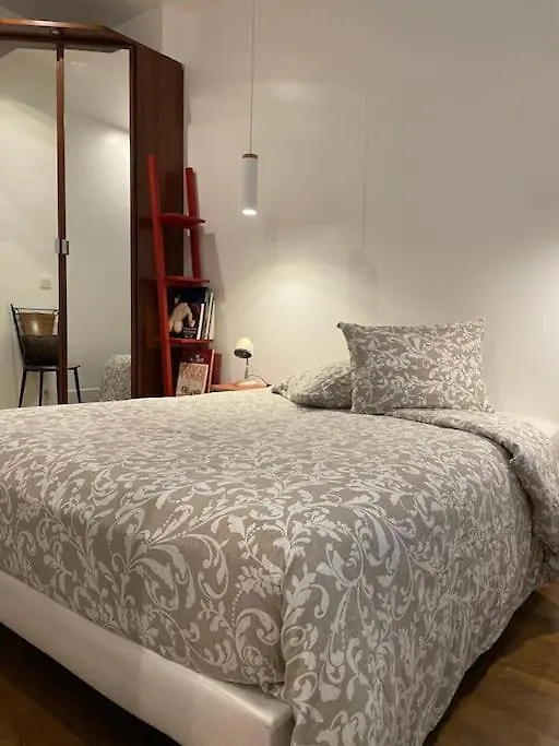 Apartment 2 Pieces Parisien A 10 Min De Montmartre